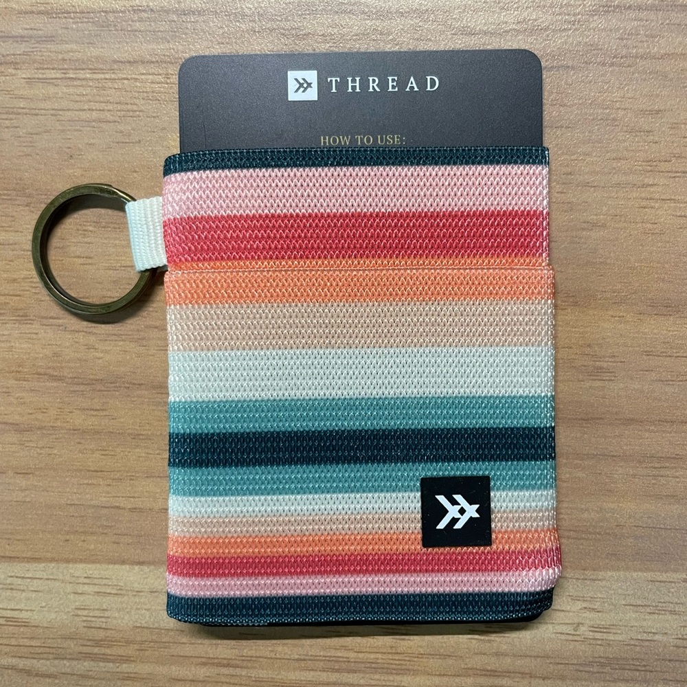 NWT Thread Elastic Wallet